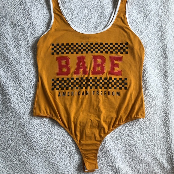 NOT FOR SALE RIGHT NOW!
Yellow/Mustard Charlotte Russe Bodysuit. Size L - Picture 2 of 8